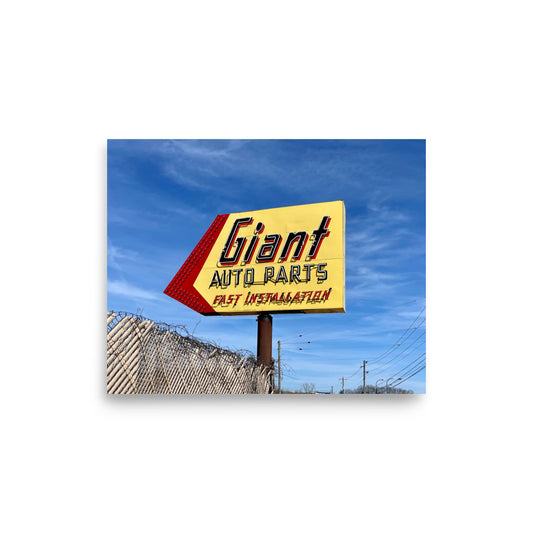 Giant Auto Parts (Akron, OH)