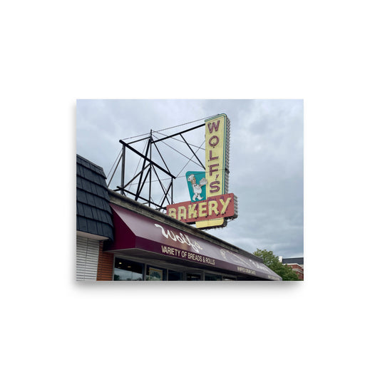 Wolf's Bakery (Chicago, IL)