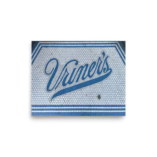 Vriner's Confectionery (Champaign, IL)