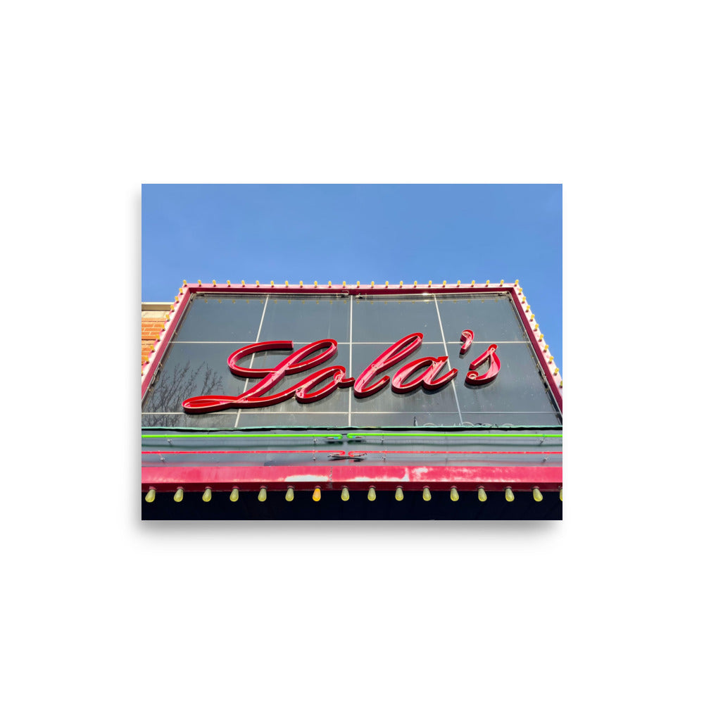 Lola's Lounge (Sarnia, ON)