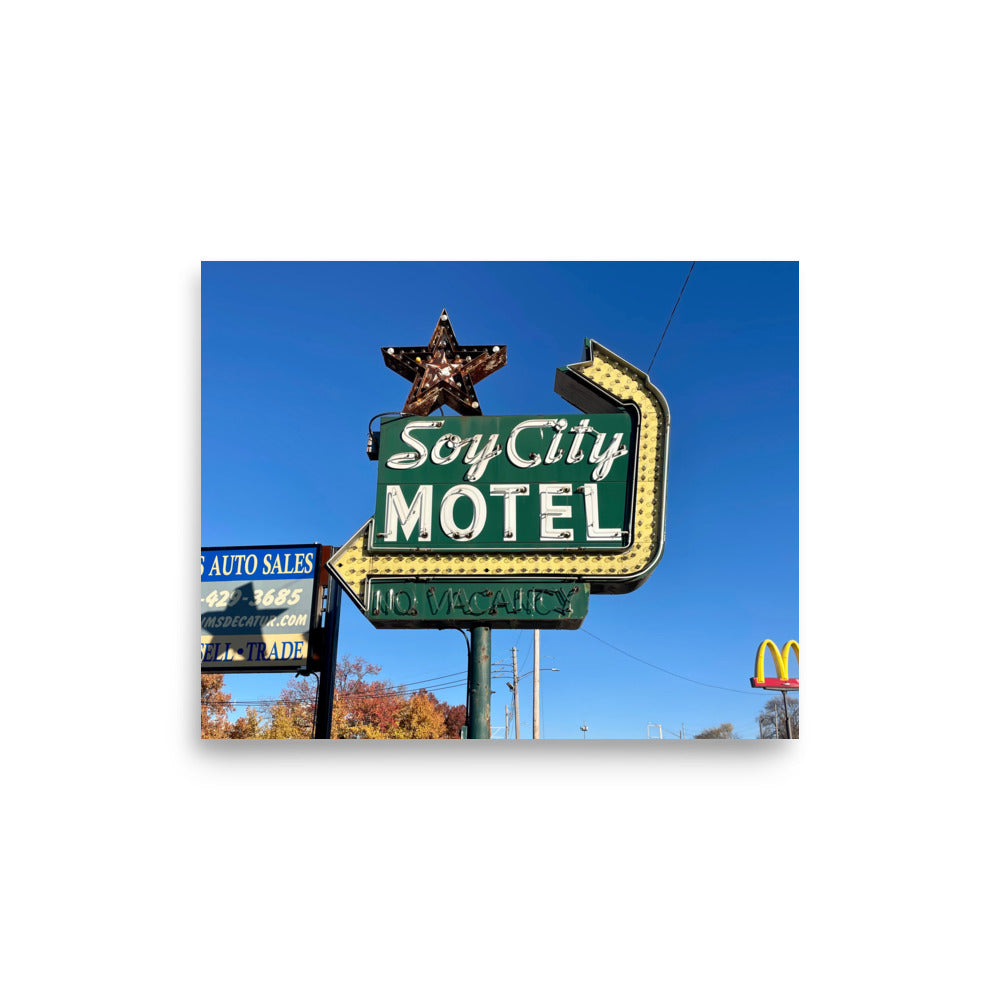 Soy Decatur Soy City Motel (Decatur, IL) – Midwest Modern